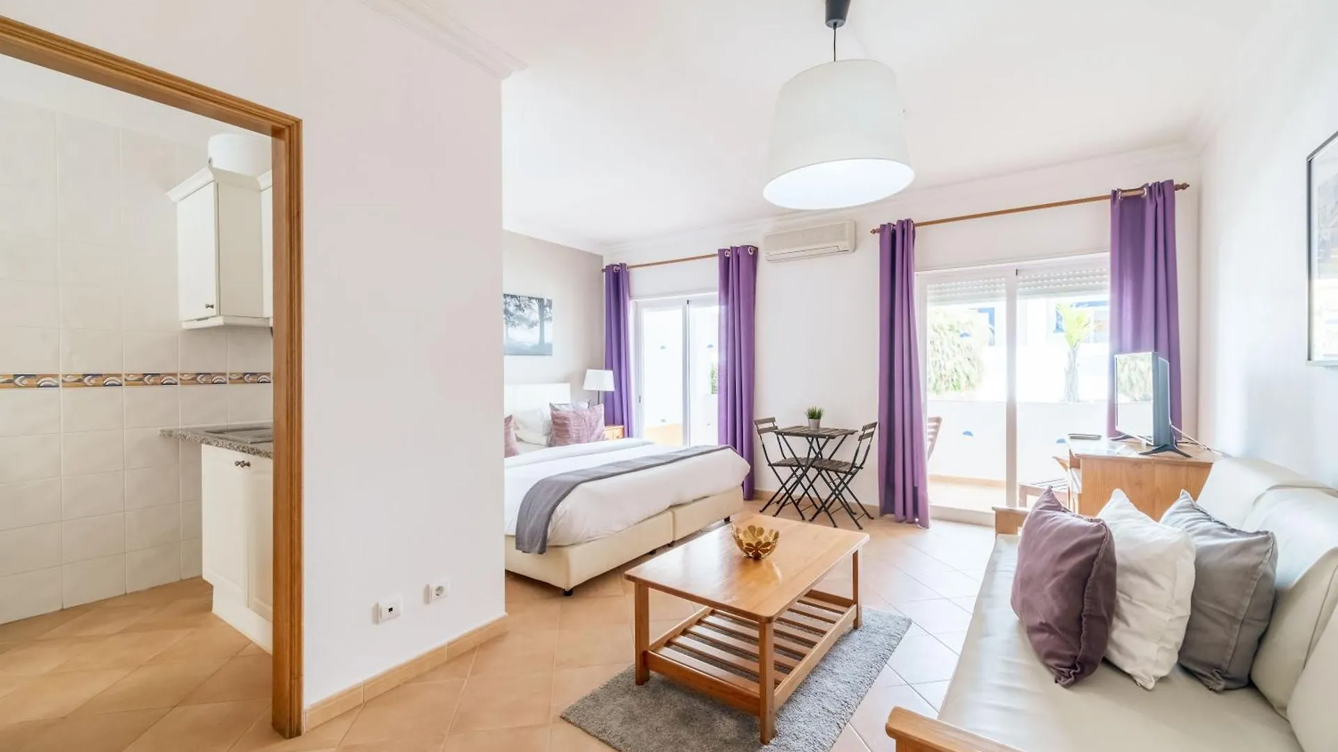 Oasis Beach Apartments Praia Da Luz Portugal