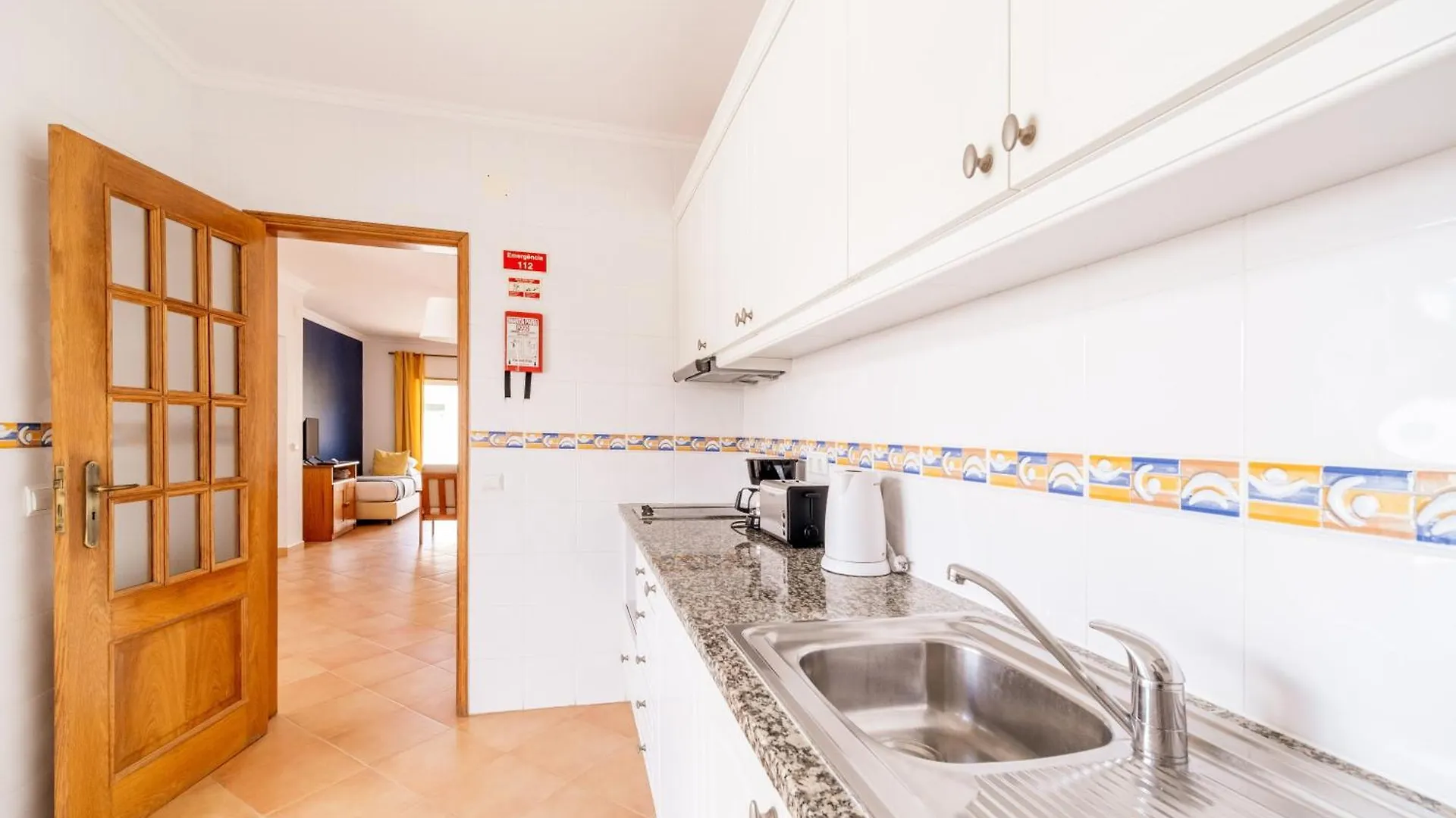 Oasis Beach Apartments Praia Da Luz Portugal